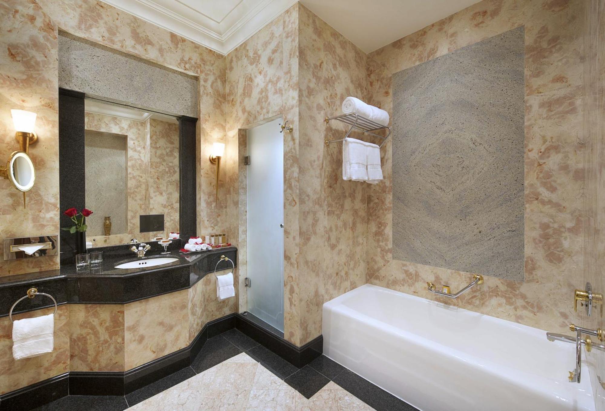 Waldorf Astoria - Qasr Al Sharq Hotel Jeddah