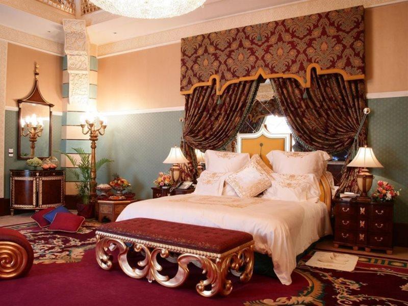 Hotel Waldorf Astoria - Qasr Al Sharq